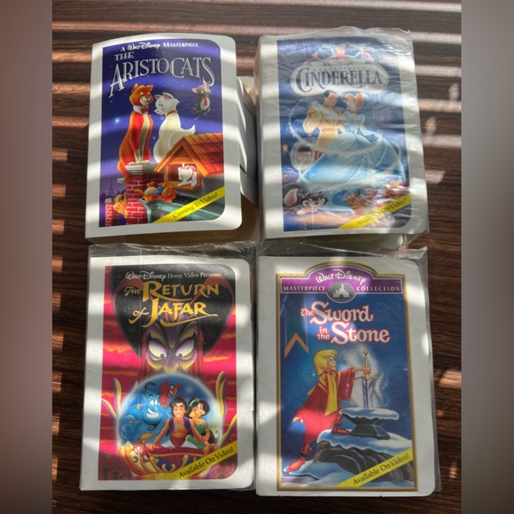 Vintage Walt Disney Figurines (McDonalds) - Picture 2 of 5